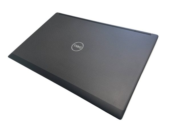Dell 15,6" Precision 7530, i7, 32GB RAM, 512GB, Nvidia, Linux Mint